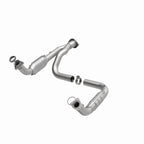 MagnaFlow Direct Fit Catalytic Converter 07-09 Hummer Truck H2 Y-Pipe Assy