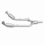MagnaFlow Direct Fit Catalytic Converter 96-97 Mercury Cougar 3.8L