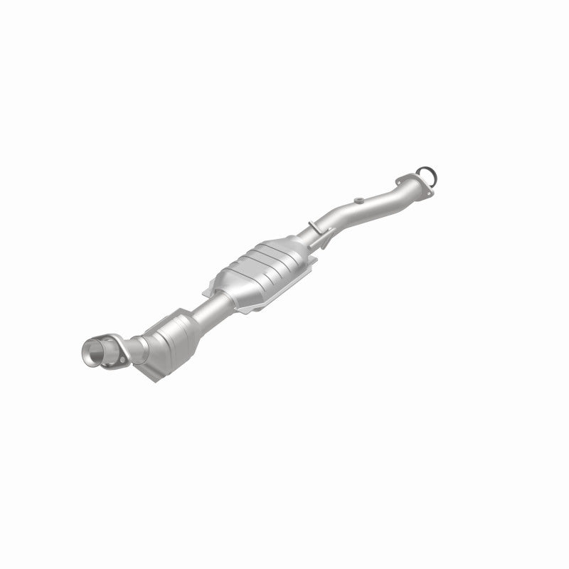 MagnaFlow Direct Fit Catalytic Converter 00 Ford Ranger 2.5L