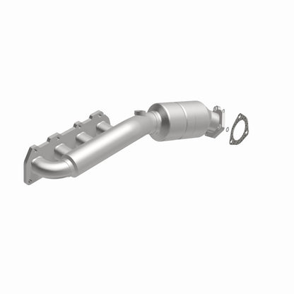 Magnaflow Conv DF 02-04 Volkswagen Passat 4.0L