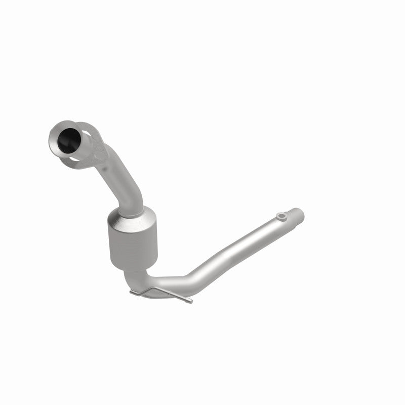 MagnaFlow Direct Fit Catalytic Converter 96-97 Chrysler Concorde 3.5L