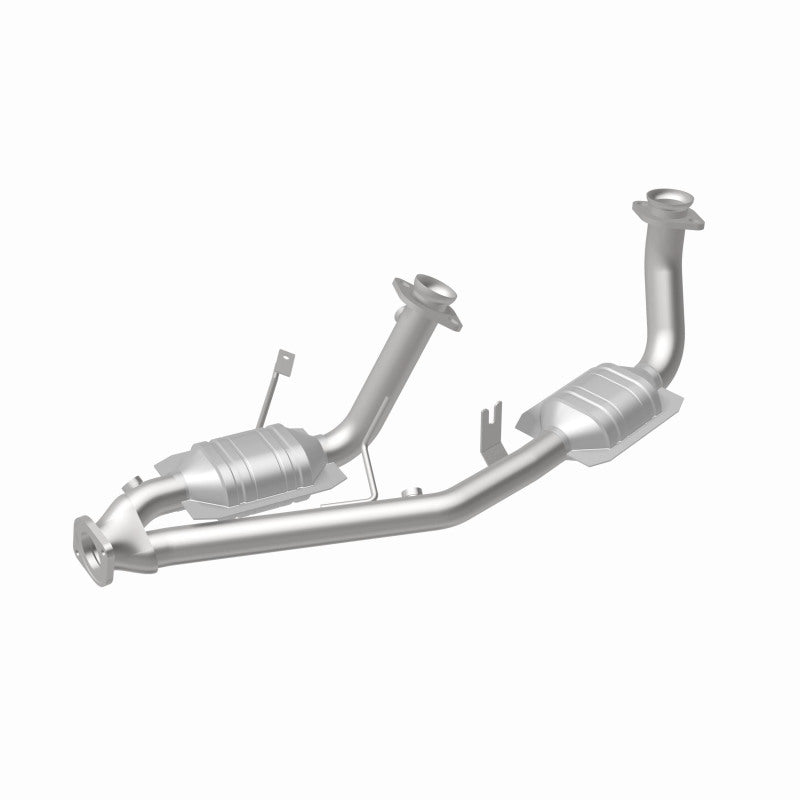 MagnaFlow Direct Fit Catalytic Converter 96-99 Ford Taurus3.0L 50S