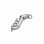 MagnaFlow Direct Fit Catalytic Converter 02-04 VW Passat 4.0L