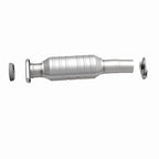 MagnaFlow Direct Fit Catalytic Converter 04-06 Toyota Sienna 3.3L AWD Rear