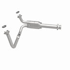 MagnaFlow Direct Fit Catalytic Converter GM 1500/2500/Suburban 5.0L