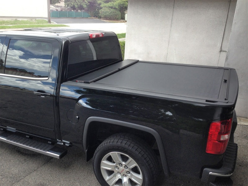 Roll-N-Lock 2019 Chevrolet Silverado 1500 72.5in Bed M-Series Retractable Tonneau Cover