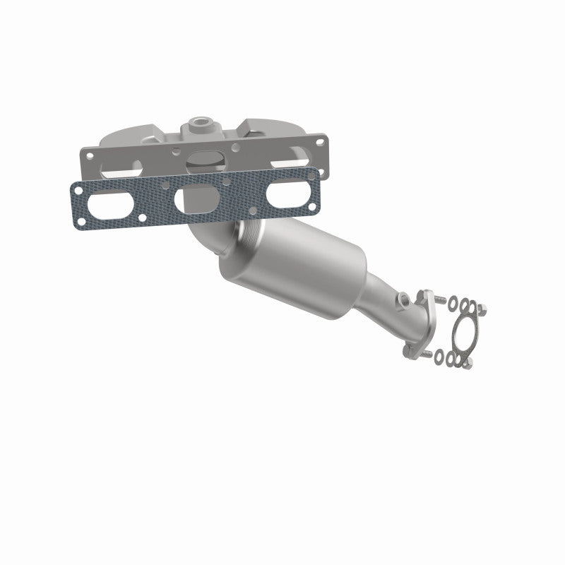 MagnaFlow DF Cat. Conv BMW 01-05 325 2.5L / 01-05 330 3.0L / 01-02 Z3 2.5L/3.0L California - Rear