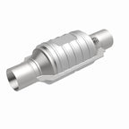 MagnaFlow Univ Cat Conv 2.5in Inlet/Outlet Ctr/Ctr Round 9in Body L x 5.125in W x 13in Overall L