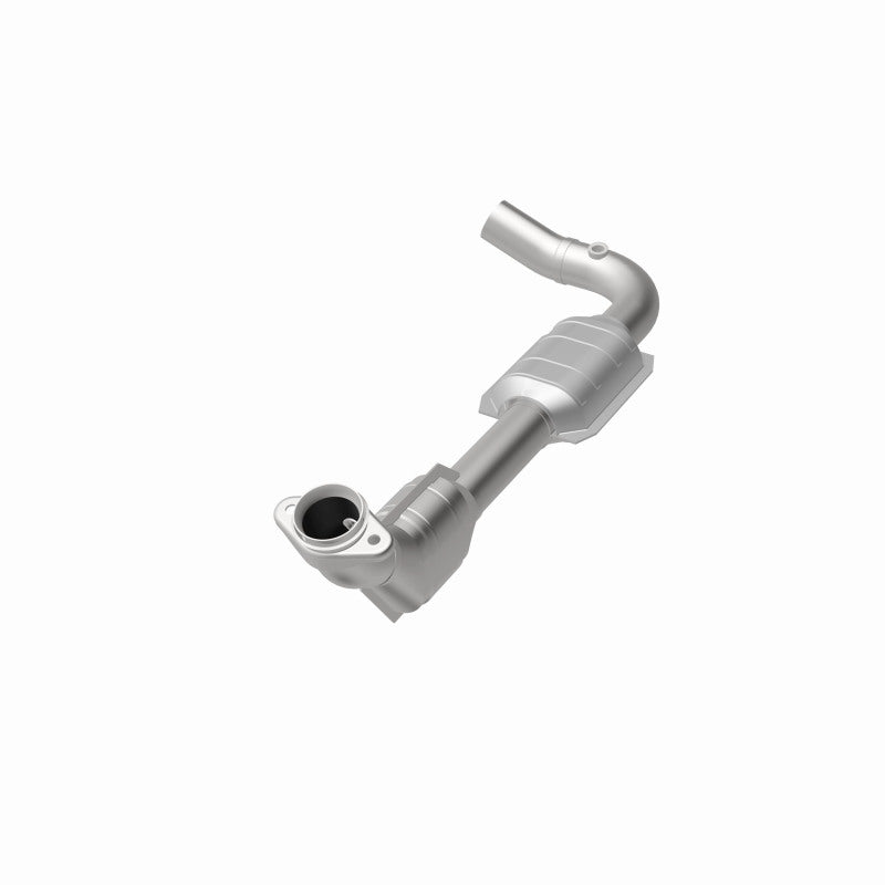 MagnaFlow Direct Fit Catalytic Converter 00-04 Ford E150 4.6L D/S