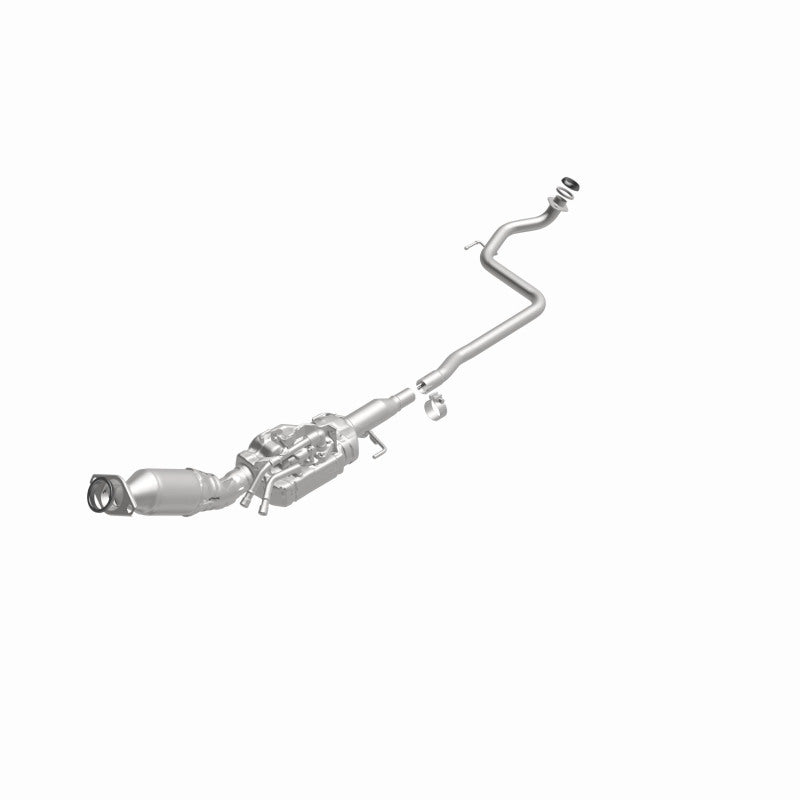 MagnaFlow Direct Fit Catalytic Converter 14-19 Toyota Prius C Base Underbody 1.5L