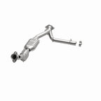 MagnaFlow Direct Fit Catalytic Converter 03 Lincoln Navigator 5.4L