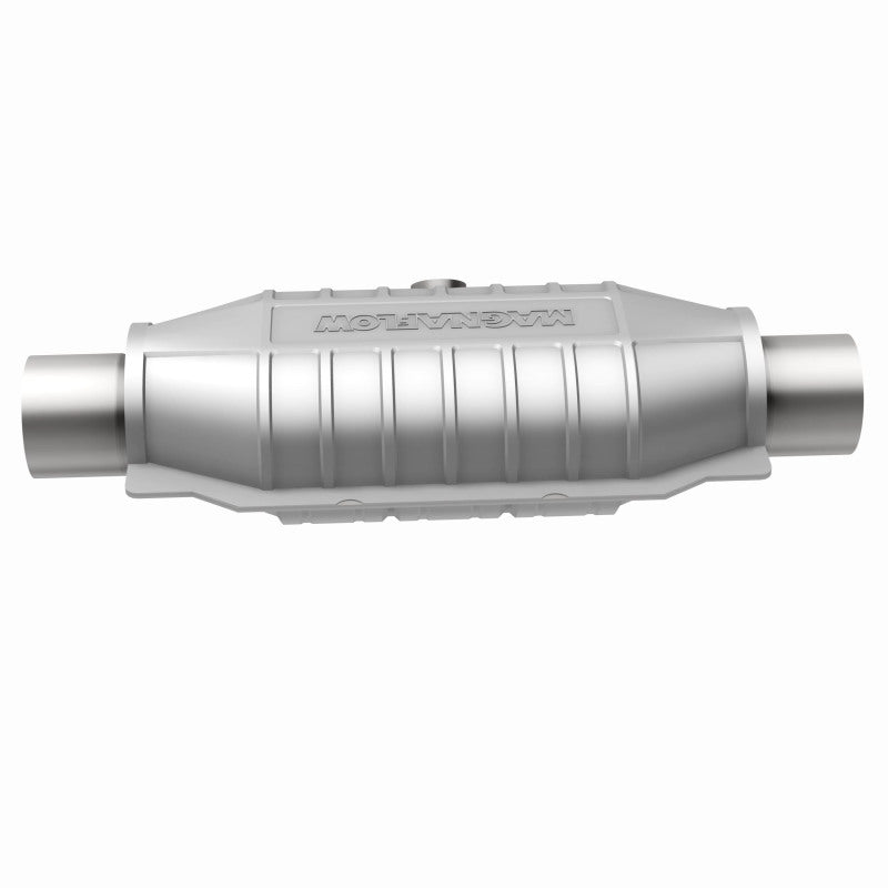 MagnaFlow Universal Catalytic Converter 2.25 inch Midbed O2 Rear CA