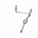 MagnaFlow Direct Fit Catalytic Converter 00-03 Dodge Dakota 2WD 4.7L