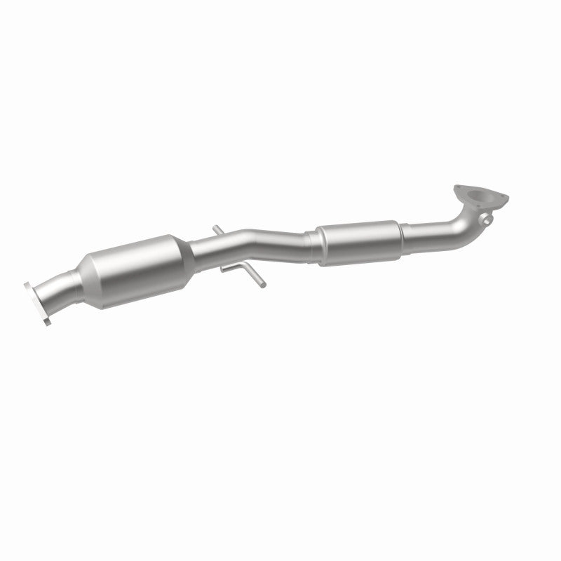 MagnaFlow Direct Fit Catalytic Converter 12-15 Buick Verano 2.4L