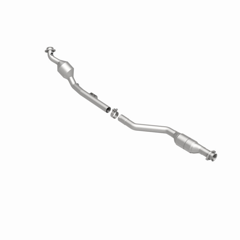 MagnaFlow Direct Fit Catalytic Converter 00-02 Mercedes E430 4.3L