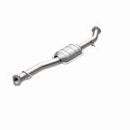 MagnaFlow Direct Fit Catalytic Converter 98-00 Toyota RAV4 2.0L