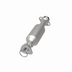 MagnaFlow Direct Fit Catalytic Converter 97-01 Honda CR-V 2.0L