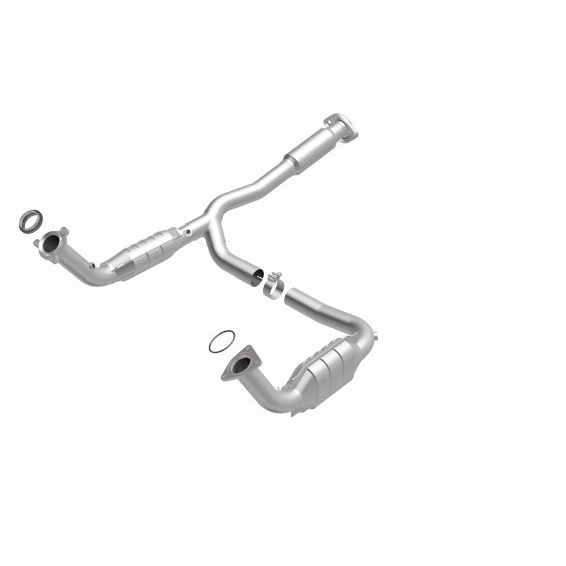 MagnaFlow Direct Fit Catalytic Converter 05-06 GMC Envoy XL Denali