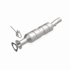 MagnaFlow Direct Fit Catalytic Converter 07-08 E-350 Super Duty 5.4 & 6.8 L OEM Underbody