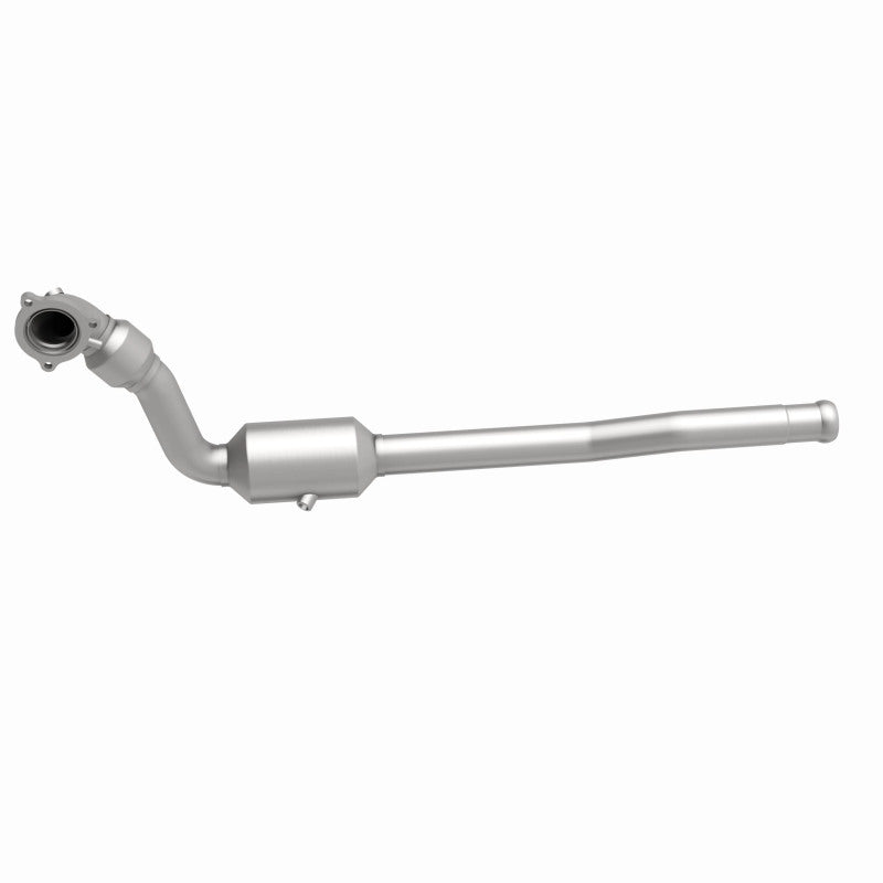 MagnaFlow Direct Fit Catalytic Converter 01-04 Volvo C70 2.4L