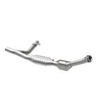 MagnaFlow Direct Fit Catalytic Converter 99-00 Ford Trucks 5.4L