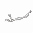 MagnaFlow Direct Fit Catalytic Converter 01 Ford Trucks 4.6L