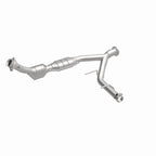 MagnaFlow Direct Fit Catalytic Converter 03-04 Ford Expedition 5.4L V8 Passenger Side