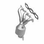 MagnaFlow Direct Fit Catalytic Converter 09 Ford Escape 3.0L Front