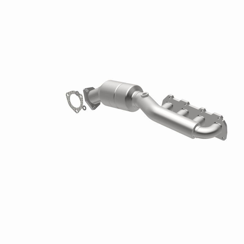 MagnaFlow Conv DF 02-04 VW Passat 4.0L