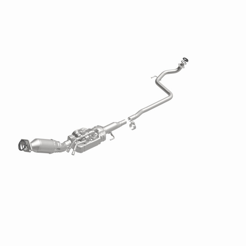 MagnaFlow Direct Fit Catalytic Converter 14-19 Toyota Prius C Base Underbody 1.5L