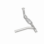 MagnaFlow Direct Fit Catalytic Converter 99-00 Ford Exped 4.6L