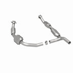 MagnaFlow Direct Fit Catalytic Converter 07-08 Ford E-150 4.6L