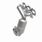 MagnaFlow Direct Fit Catalytic Converter 01-05 Ford Escape / Mazda Tribute 2.0L (CA Emissions)