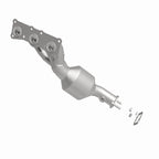 MagnaFlow Direct Fit Catalytic Converter 06-08 BMW Z4 3.0L rr