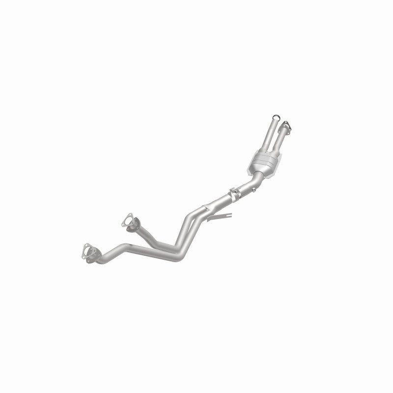 MagnaFlow Direct Fit Catalytic Converter BMW 80 88