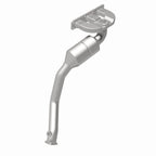 MagnaFlow Direct Fit Catalytic Converter BMW 5 01-03 front