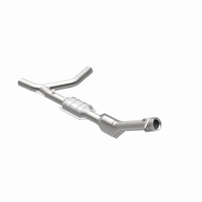 MagnaFlow Conv DF 00-04 Ford E150 4.6L P/S