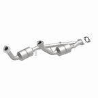 MagnaFlow Direct Fit Catalytic Converter 98 Ford Windstar 3.8L Assm