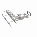 MagnaFlow Direct Fit Catalytic Converter 01-05 Volvo S60 2.4L / V70 2.4L