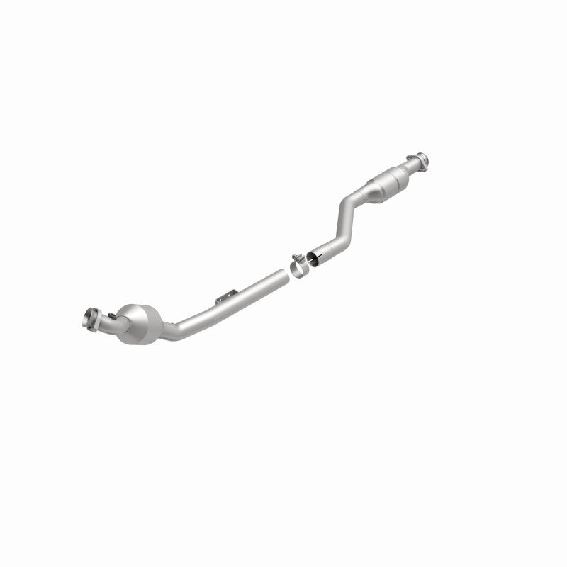 MagnaFlow Direct Fit Catalytic Converter 00-02 Mercedes E430 4.3L