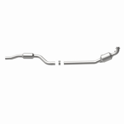 MagnaFlow Conv Direct Fit 10-12 Mercedes-Benz GLK350 V6 3.5 OEM Underbody