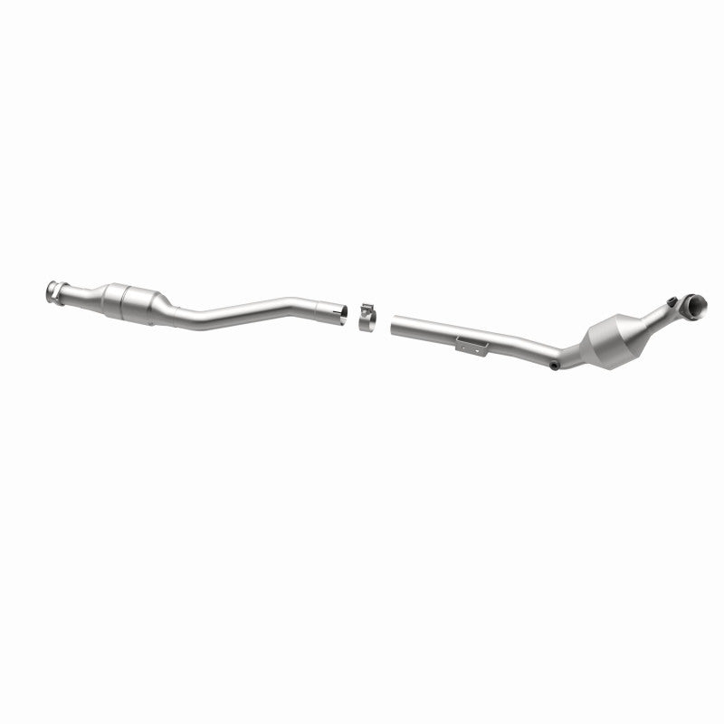 MagnaFlow Direct Fit Catalytic Converter 00-02 Mercedes E430 4.3L